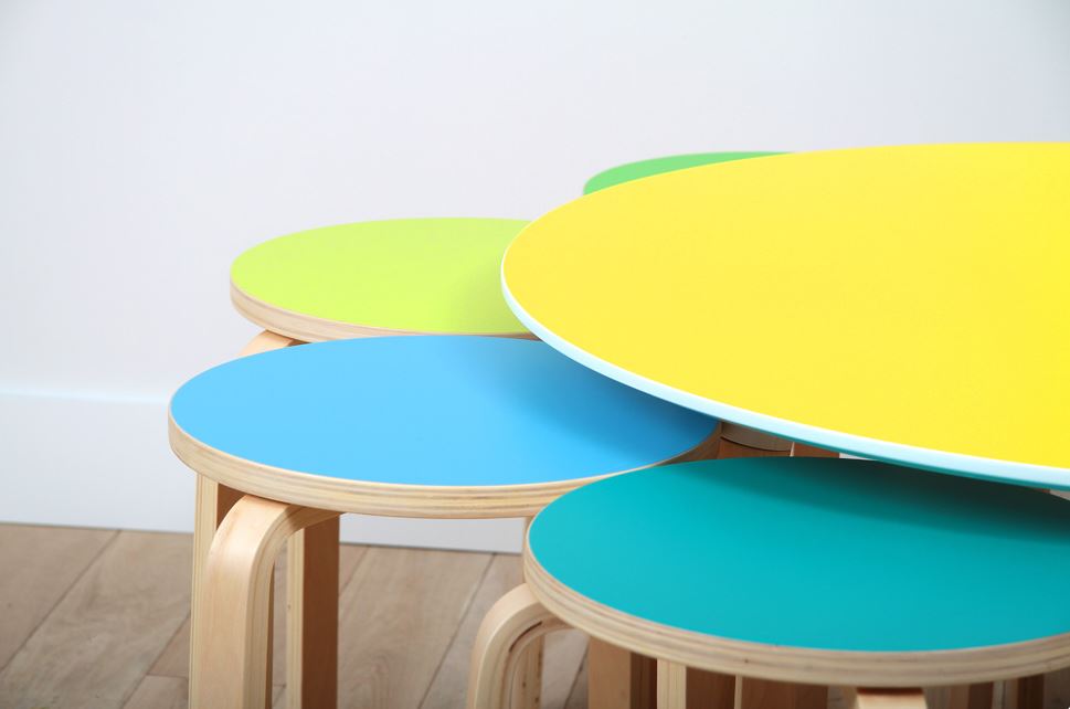 table couleur IKEA